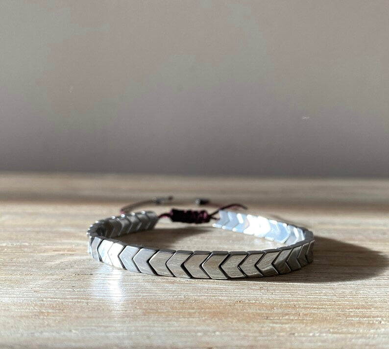 Unisex Chevron metal Bracelet for men and women- adjustable