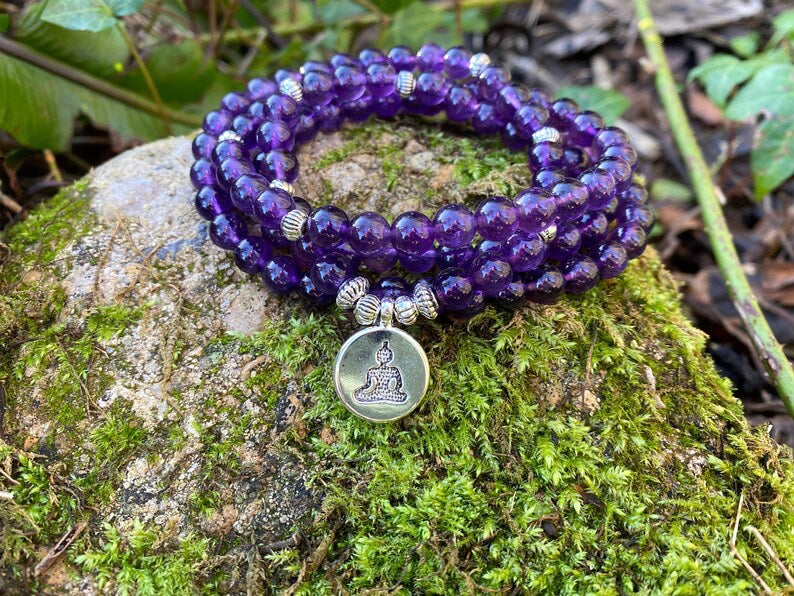 108 Mala Beads -Amethyst Natural Stone Meditation Necklace. Beautiful healing yoga bracelet. Japa Mala. Prayer beads. Chakra jewellery