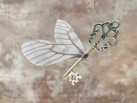 Silver Winged Keys! Silver Flying Keys- Magical Winged Keys wall Decor, Magic Party decor, Magical Room Decor, Fantasy Wedding, Magic Christmas Decorations Gift