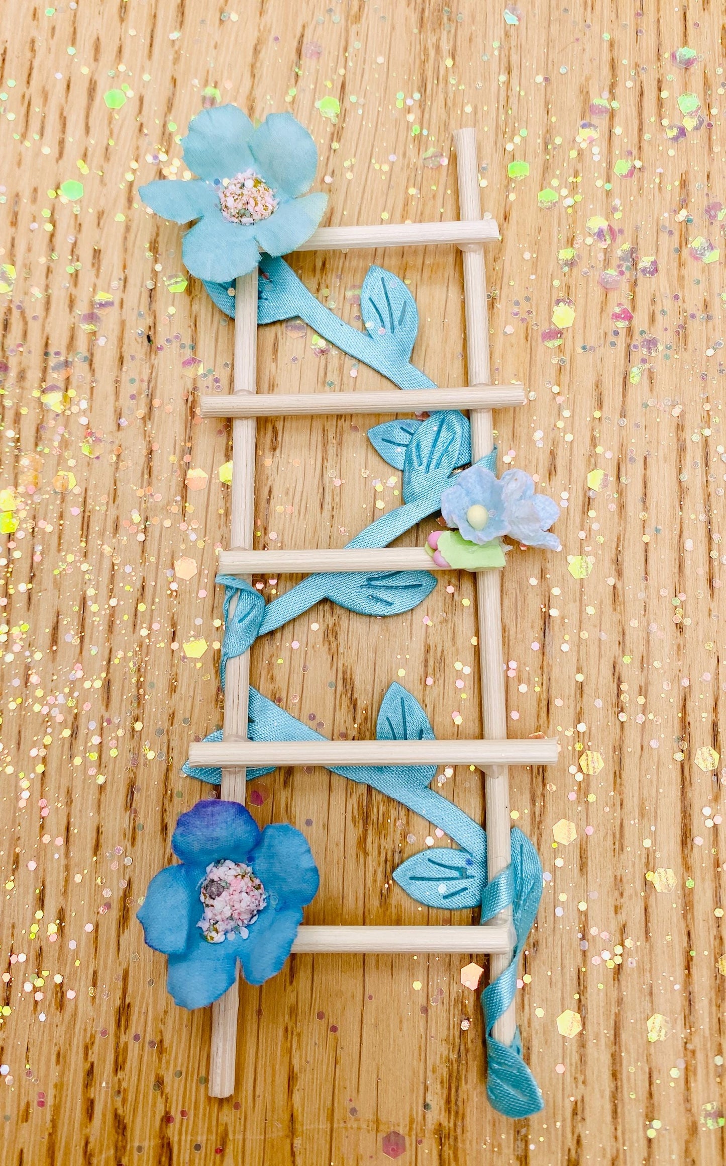 FAIRY DOOR with Ladder, Fairy Bench and Postbox for Fairy Bedroom