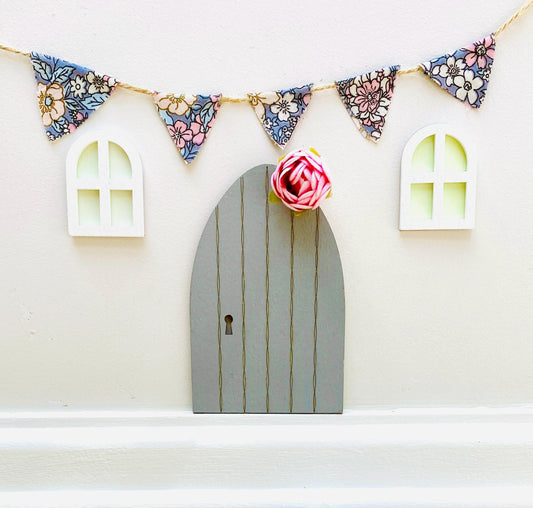 Wooden Fairy Door: Enchanted Bedroom Decor