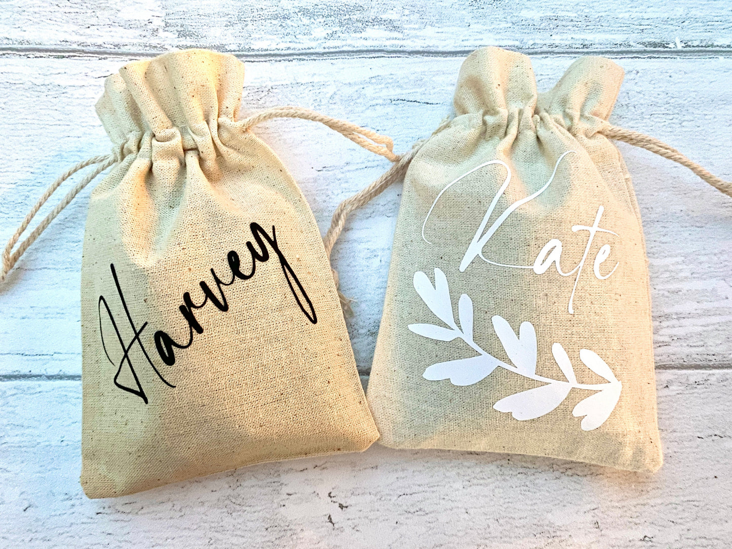 Unisex Chevron metal Bracelet for men and women- adjustable