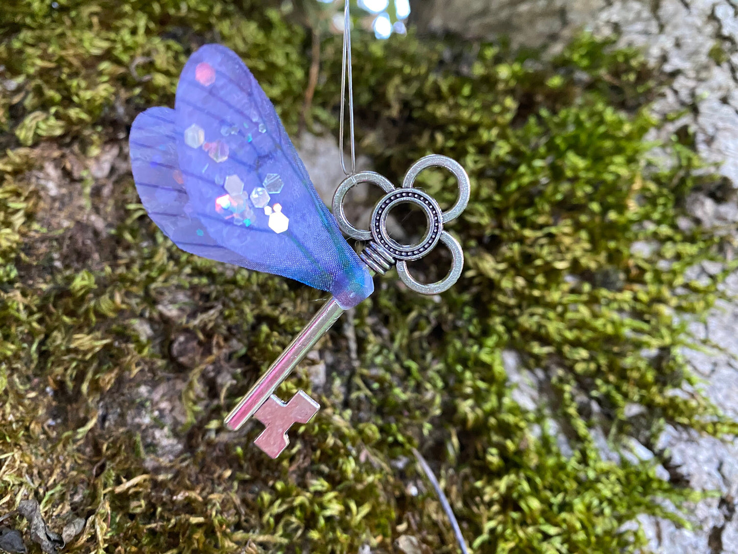 Fairy flying keys (PASTEL) wizard flying keys with glittery wings- perfect for fantastical wizard decor, wedding decor, bedroom decor, gift